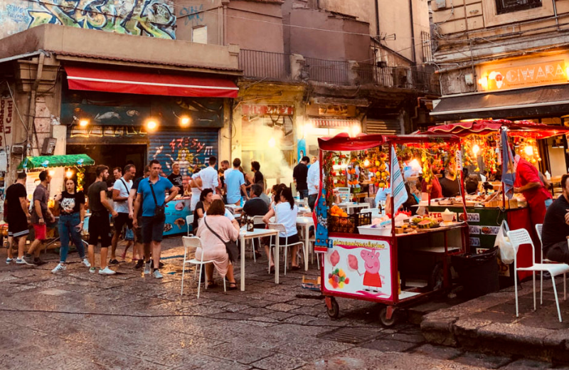 Arte e história na comida de rua em Palermo