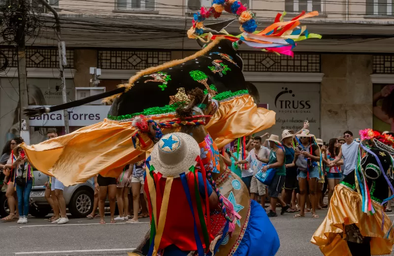 Evento gratuito reúne mestres, artistas e saberes da tradição amazônica em Belém