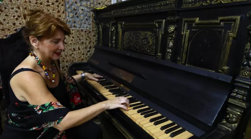 Piano do Cine Olympia atravessa gerações e preserva memória cultural em Belém