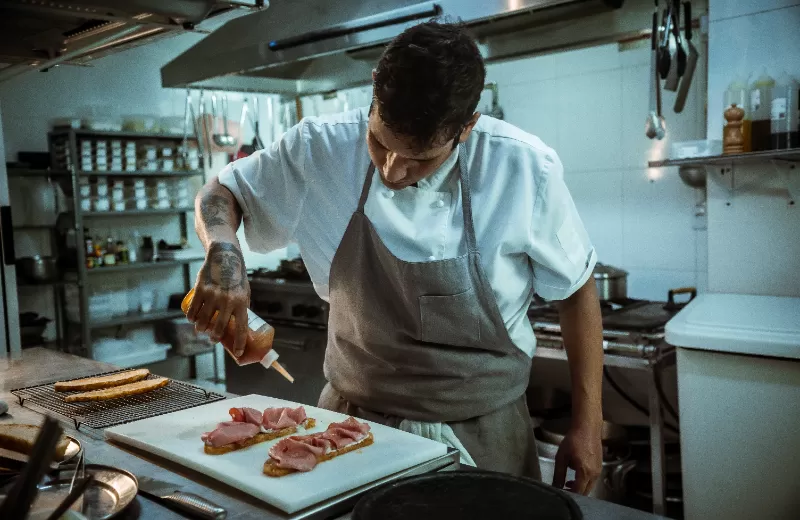 Jovens chefs mantêm viva a identidade da gastronomia paraense