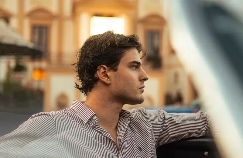 Tuxedo Society: o ultra clube de milionários que transformou o estilo Old Money em produto de luxo
