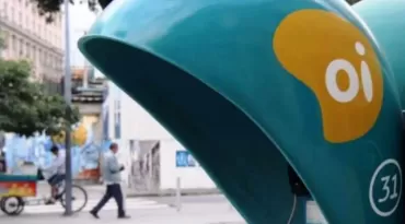 O fim de uma era: orelhões serão retirados das ruas de todo o Brasil