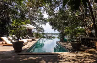 Hotéis com piscinas incríveis no Brasil: 10 destinos de luxo para quem ama viajar