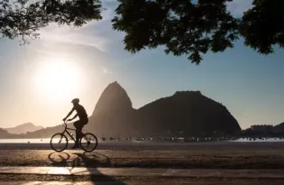 Bicicleta pode transformar as cidades: mobilidade ativa traz benefícios para a saúde, o meio ambiente e a economia