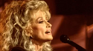 Cantora e compositora Dolly Parton, ícone da música country e autora de ‘Jolene’, morre aos 80 anos